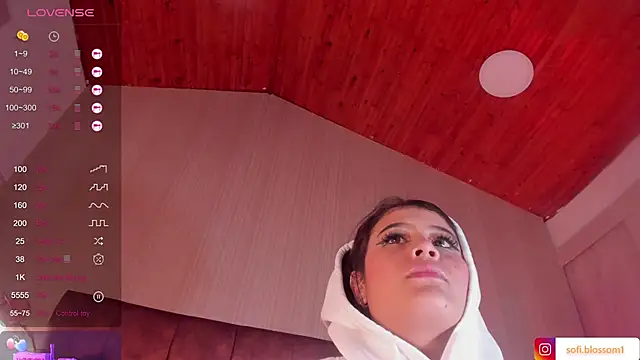 Sofi Blossom online show from 03/07/25, 08:33