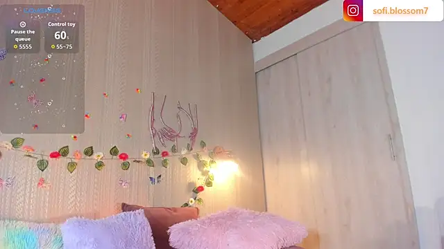 Sofi Blossom online show from 07/06/26, 08:22