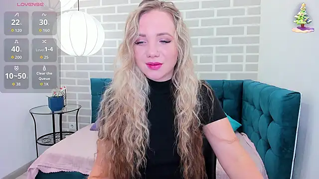 Snapshot of EvaMoran chatting on 06/22/26, 01:40 EvaMoran online show from 06/22/26, 01:40