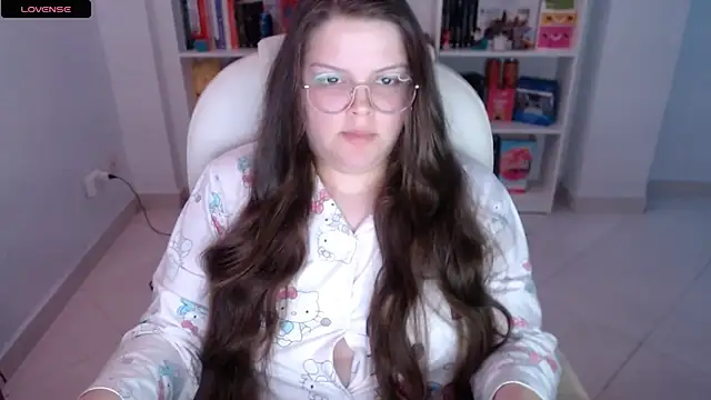 Snapshot of Gabiwaifu chatting on 02/10/25, 04:08 Gabiwaifu online show from 02/10/25, 04:08