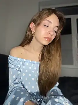 Snapshot of BarbaraFantasy chatting on 06/18/26, 06:56 BarbaraFantasy online show from 06/18/26, 06:56