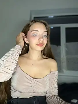 Snapshot of BarbaraFantasy chatting on 07/21/26, 06:43 BarbaraFantasy online show from 07/21/26, 06:43