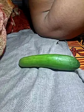 Priya Bong online show from 01/05/26, 05:27