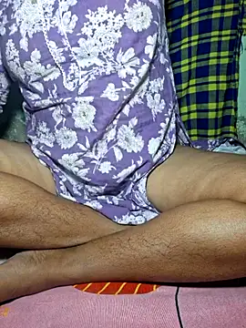 Priya Bong online show from 04/07/26, 03:01