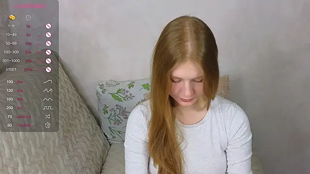 TrissMerigold9 online show from 02/26/25, 08:22