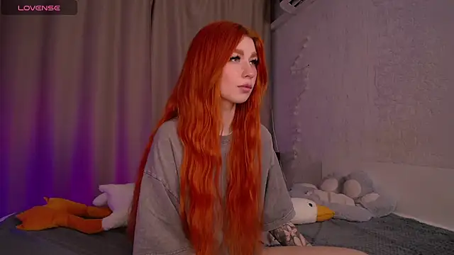 Snapshot of Evaa_Moonn_ chatting on 12/13/24, 02:05 Evaa Moonn  online show from 12/13/24, 02:05