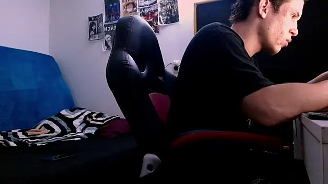 deividcloud36 online show from 02/01/26, 09:02