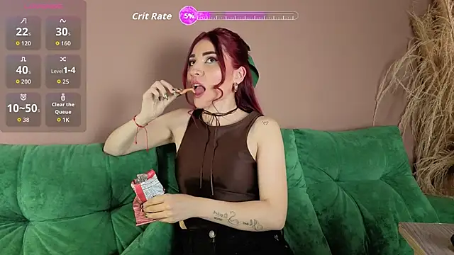 LILA ELLIOT online show from 12/17/25, 08:04