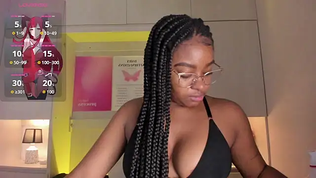 tamaraa smiith online show from 03/24/26, 07:41