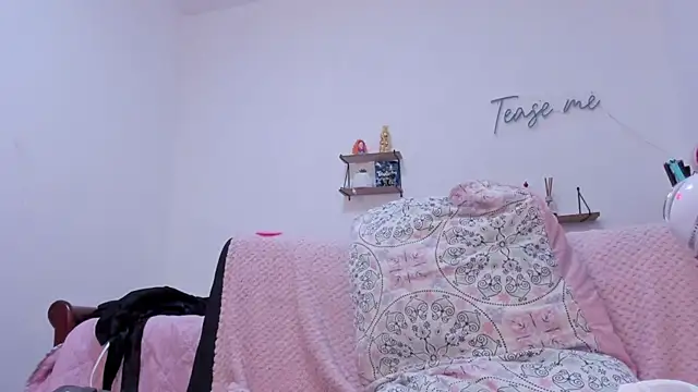 Snapshot of Manuela_monroe chatting on 05/30/26, 04:59 Manuela monroe online show from 05/30/26, 04:59