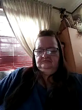 Snapshot of Bayou_Woman68 chatting on 09/15/25, 03:34 Bayou Woman68 online show from 09/15/25, 03:34