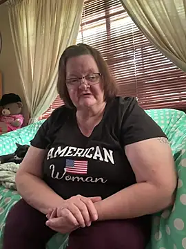 Snapshot of Bayou_Woman68 chatting on 06/12/26, 08:52 Bayou Woman68 online show from 06/12/26, 08:52