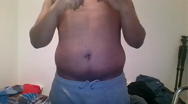 Snapshot of Indianluckyboytits chatting on 12/23/24, 11:06 Indianluckyboytits online show from 12/23/24, 11:06