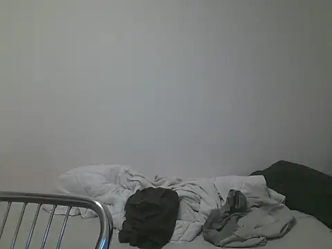 Snapshot of Indianluckyboytits chatting on 01/10/25, 08:15 Indianluckyboytits online show from 01/10/25, 08:15