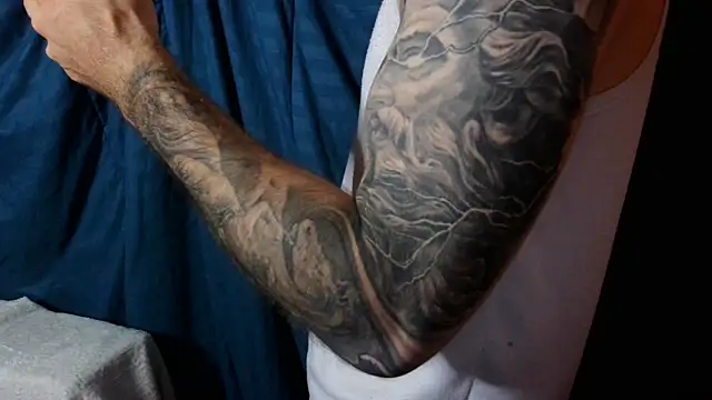 Kenner fox77 online show from 12/24/24, 11:22