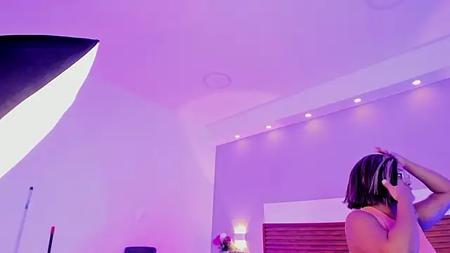 Adelehottman online show from 03/17/26, 12:52