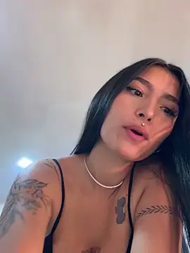 Milena-1 online show from 11/12/25, 10:04