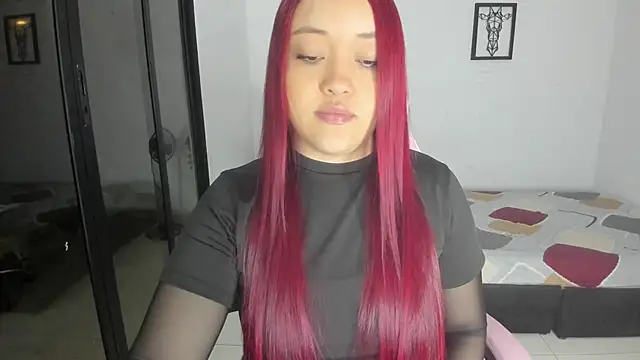 Snapshot of julinee_smithh chatting on 03/16/26, 10:30 julinee smithh online show from 03/16/26, 10:30