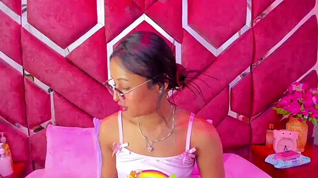 milly print online show from 09/16/25, 02:56