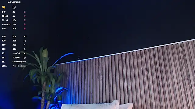 Snapshot of DilanJonnes_ chatting on 01/15/25, 10:02 DilanJonnes  online show from 01/15/25, 10:02