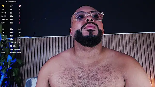 Snapshot of DilanJonnes_ chatting on 02/21/25, 02:17 DilanJonnes  online show from 02/21/25, 02:17