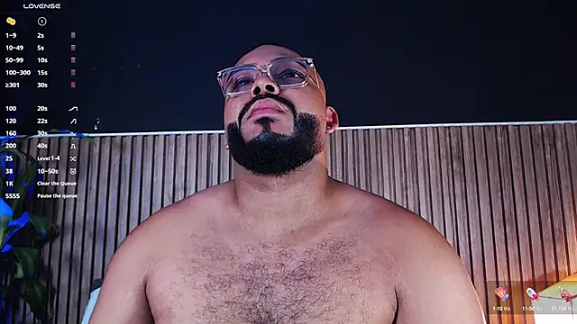 Snapshot of DilanJonnes_ chatting on 02/21/25, 09:54 DilanJonnes  online show from 02/21/25, 09:54