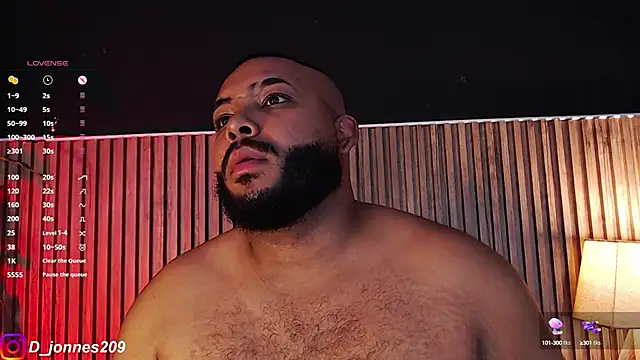 Snapshot of DilanJonnes_ chatting on 09/23/25, 11:19 DilanJonnes  online show from 09/23/25, 11:19