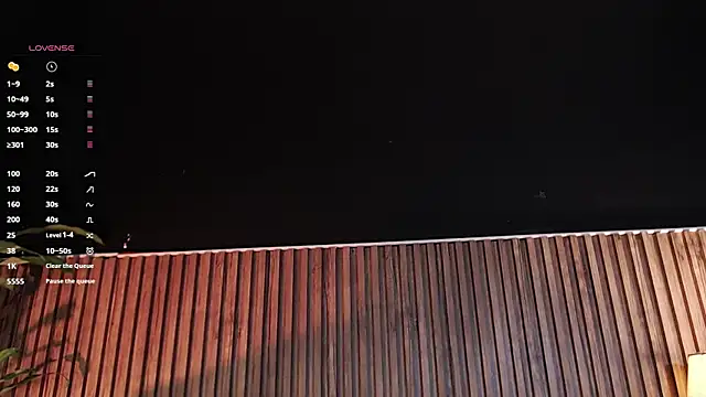 Snapshot of DilanJonnes_ chatting on 10/15/25, 09:59 DilanJonnes  online show from 10/15/25, 09:59