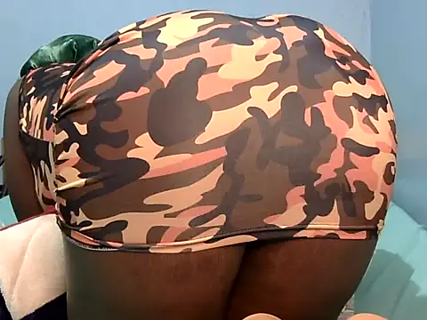 medinahswee online show from 10/12/25, 07:40