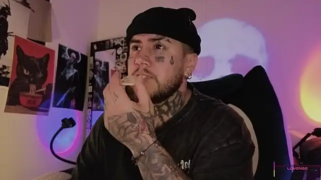 Ash gusbig online show from 11/26/25, 03:51