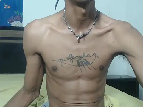 AlbertBigCock online show from 04/05/26, 01:25