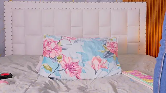 indianschoolgirl online show from 10/29/25, 07:37