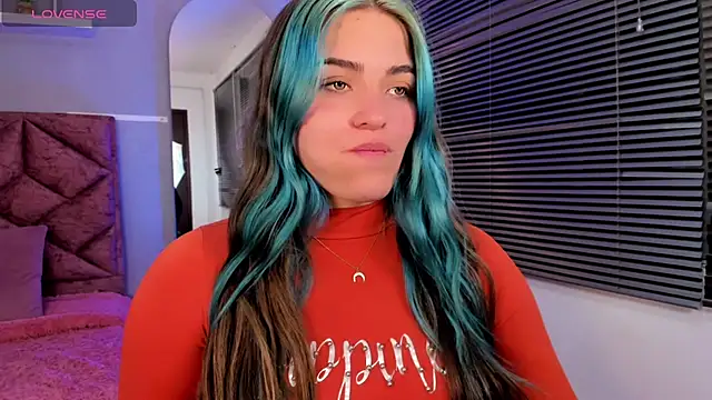 Snapshot of cattaleya___ chatting on 12/20/24, 03:47 cattaleya    online show from 12/20/24, 03:47