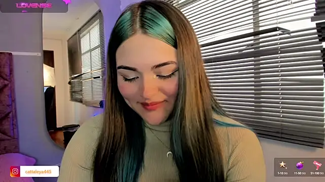 Snapshot of cattaleya___ chatting on 01/04/25, 04:43 cattaleya    online show from 01/04/25, 04:43