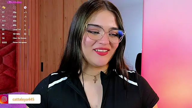 Snapshot of cattaleya___ chatting on 03/20/25, 03:13 cattaleya    online show from 03/20/25, 03:13