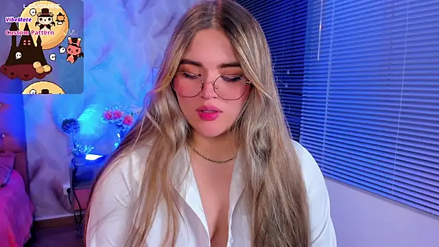 Snapshot of cattaleya___ chatting on 10/24/25, 03:14 cattaleya    online show from 10/24/25, 03:14