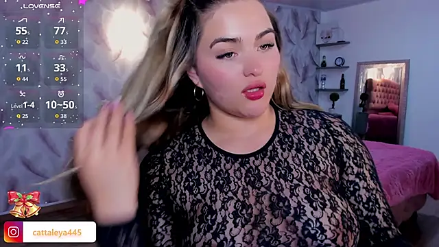 cattaleya    online show from 11/28/25, 02:58