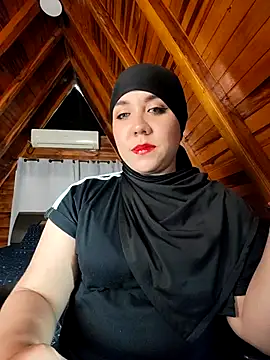 AmbarBurhan online show from 04/11/26, 04:33