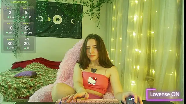 Aurora workerr online show from 12/17/25, 12:22