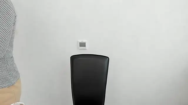 Snapshot of Summmmersky chatting on 03/02/25, 07:21 Summmmersky online show from 03/02/25, 07:21