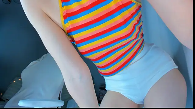 JennyWoody online show from 02/20/26, 02:41