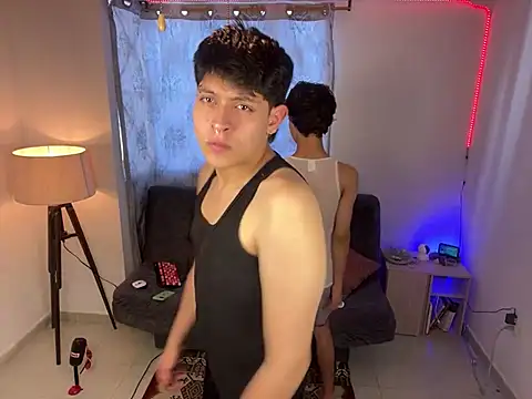 MyLatinHotBoys online show from 03/09/25, 01:37