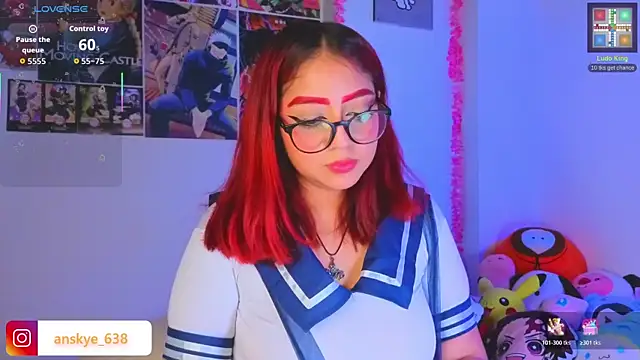 AnngelaSkye online show from 12/22/25, 02:03