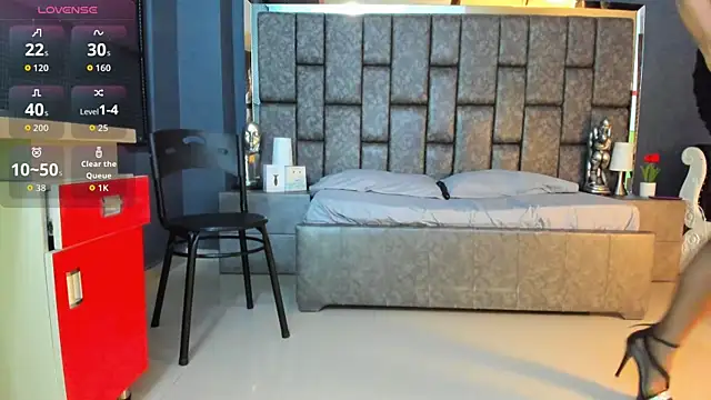 Matureyulyet online show from 10/04/25, 09:24