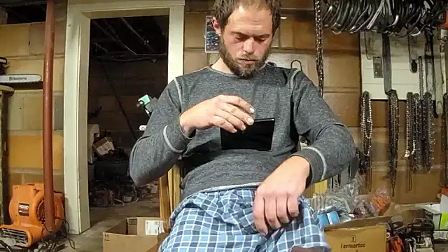 Bigoleslong98765 online show from 11/19/25, 06:46