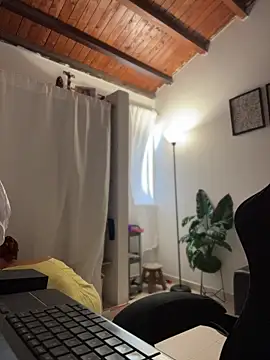 Miss-Abbii online show from 03/12/26, 09:10