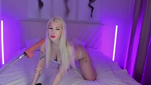 EmmaBarbs online show from 01/31/25, 10:10