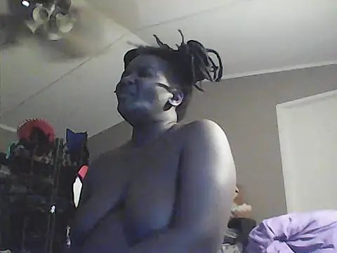 EbonyFetishQueen online show from 06/13/26, 05:49