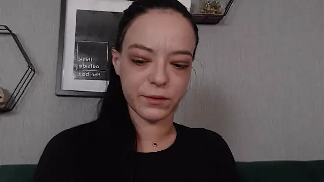 IzabelllNoir online show from 02/04/25, 09:17