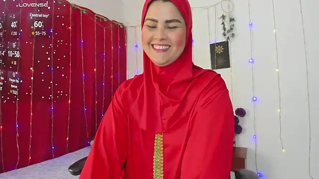 AishaAmin  online show from 03/25/26, 12:22